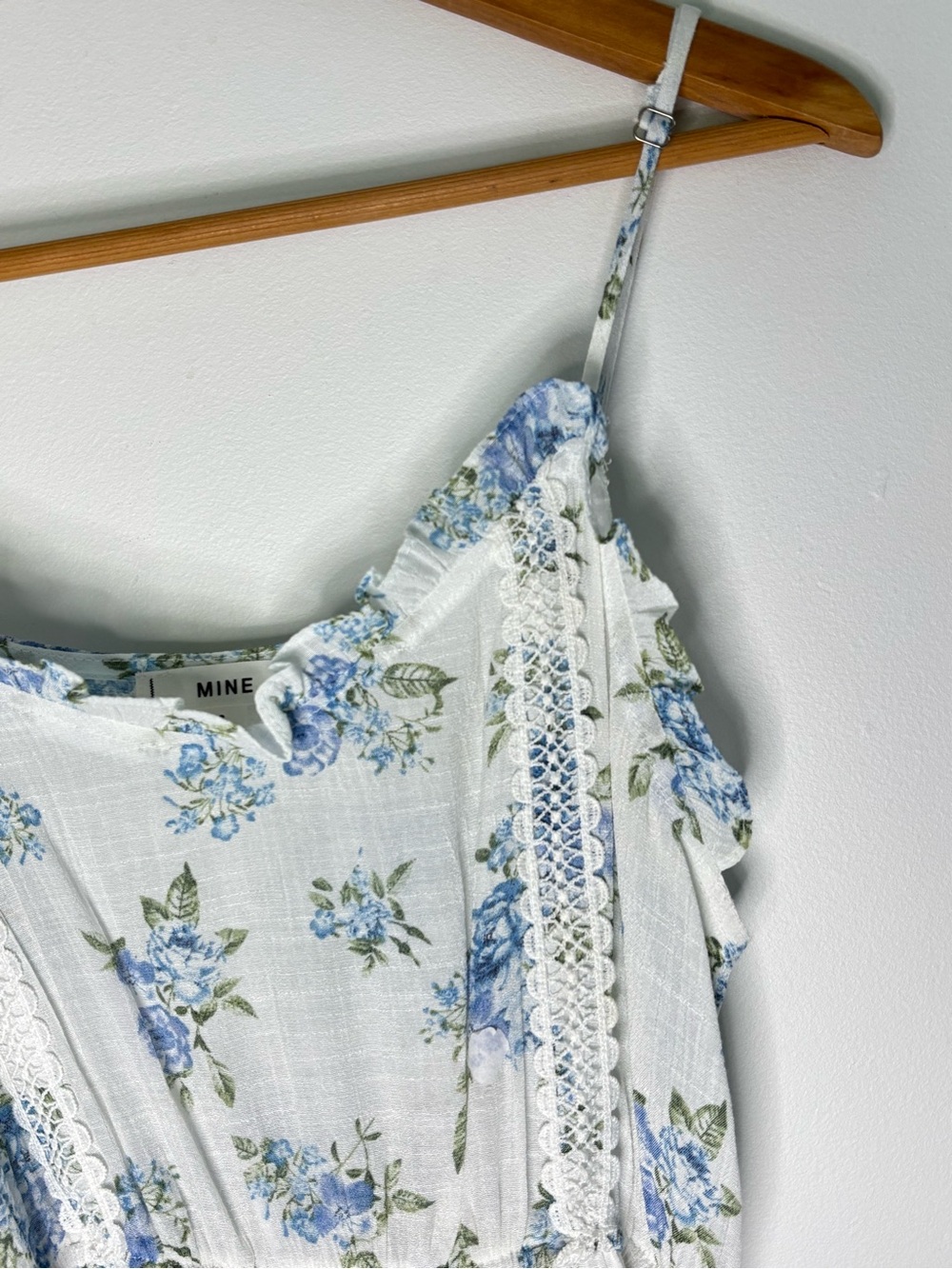 MINE Ruffle Tiered Lace Dainty Floral Dress XS-Small Cottagecore *c79 - Picture 4 of 14
